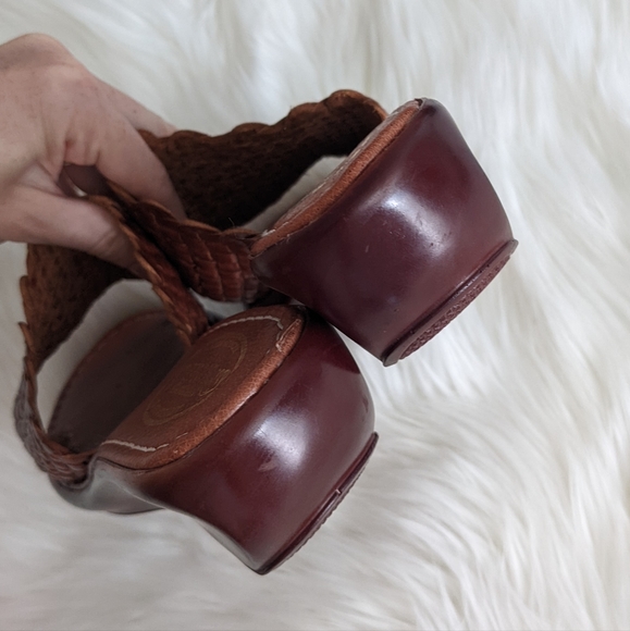 Vintage Artesanias Hermanos Gomez Woven Leather Sandals | 7.5 - Picture 8 of 9